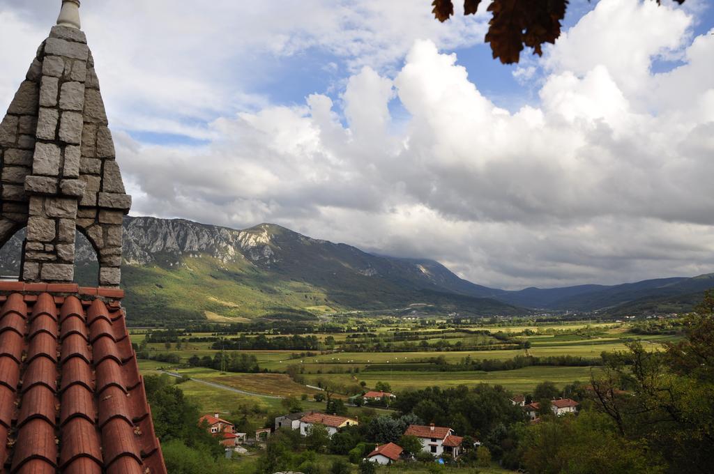 Holiday Home Slavi Vipava Eksteriør billede